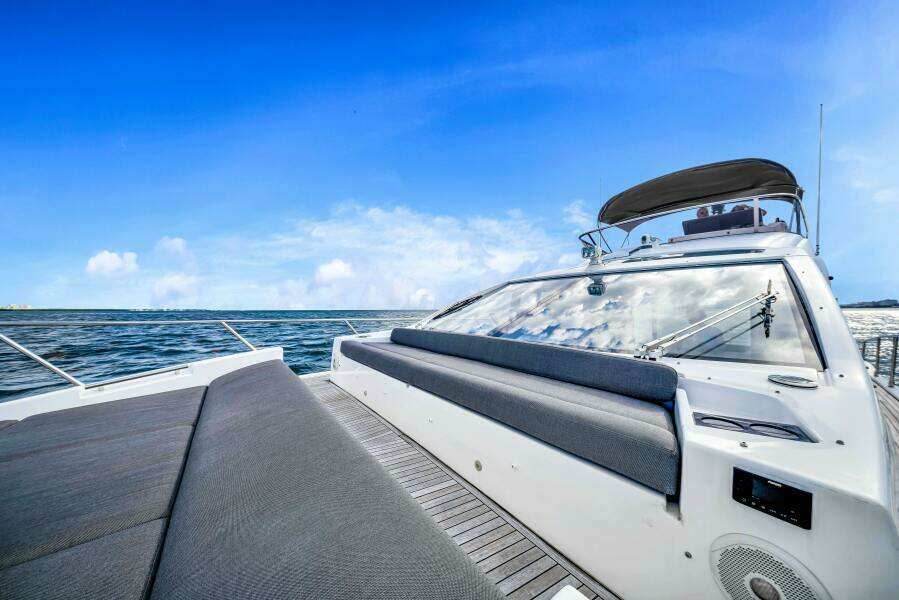 2021 Azimut Custom