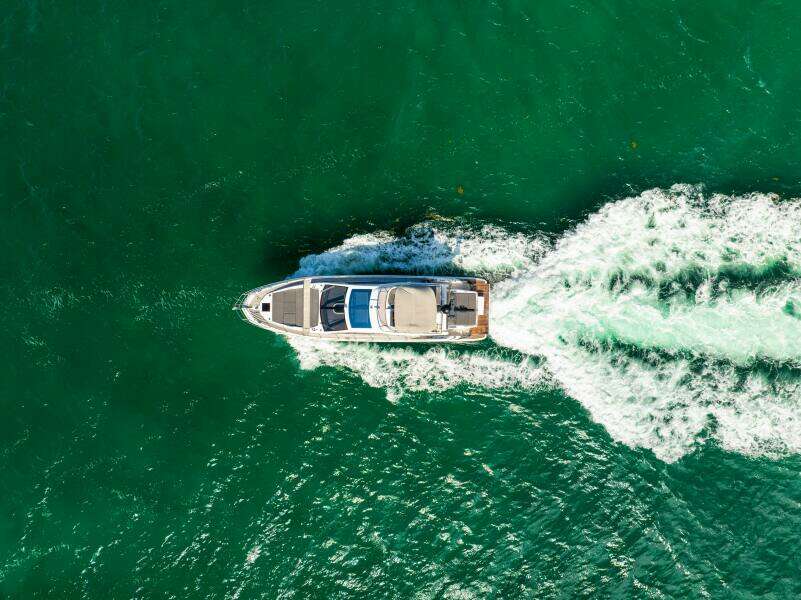 2021 Azimut Custom