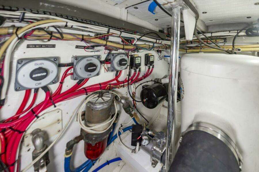 3b1c56f5 2ef4 452d 8377 3a40e966f45d