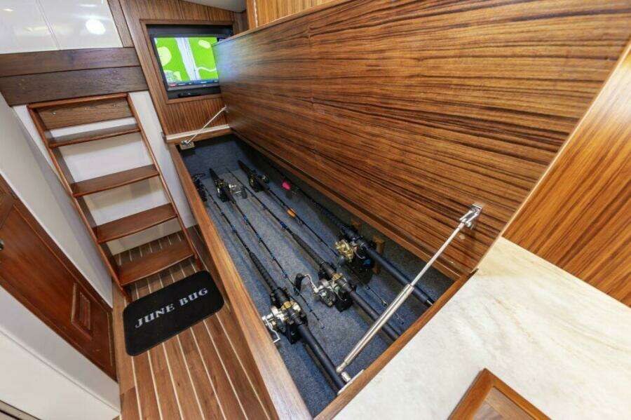 6c5af0e4 4006 432a B4c1 7517f80ff553