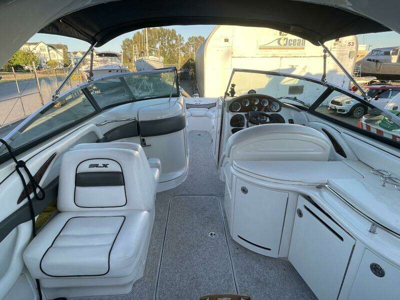 2007 Sea Ray 290 SLX