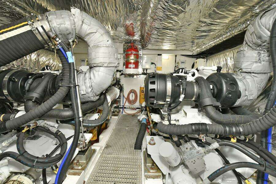 2016 Princess 52 Flybridge