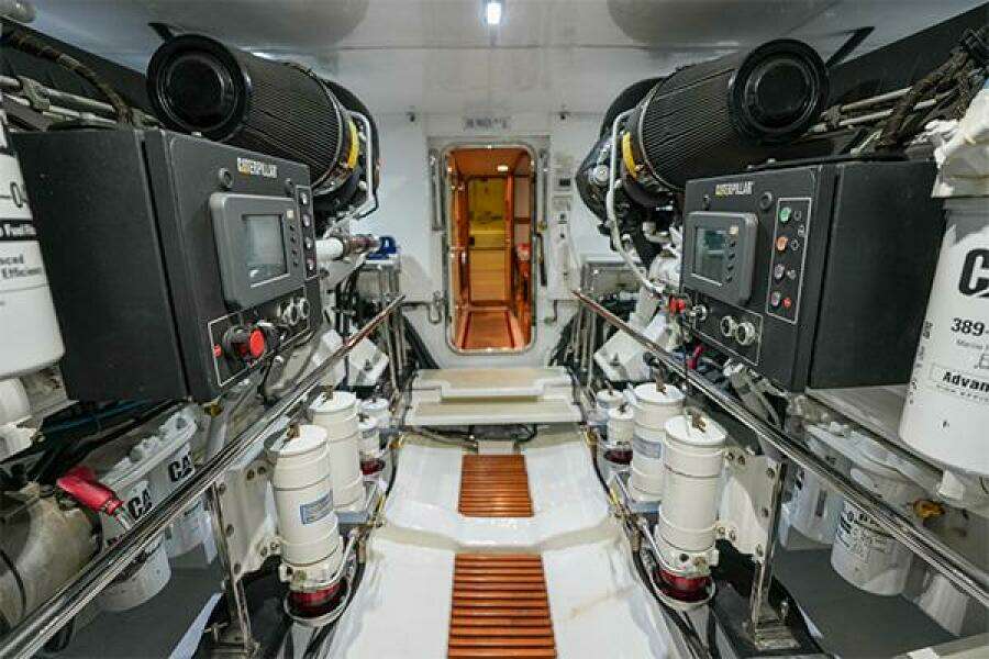 2015 Marlow Explorer 80E-CB