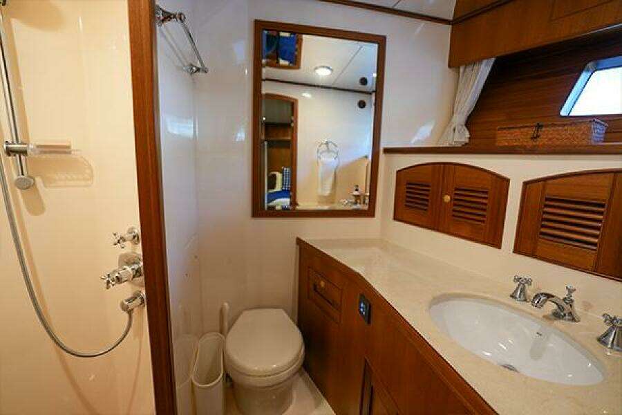 2015 Marlow Explorer 80E-CB