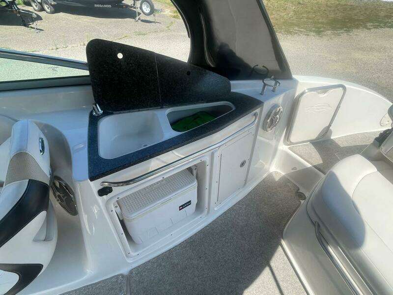 2012 Chaparral 267 SSX