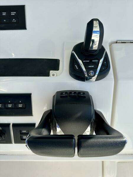 Helm   Throttle And Joystick