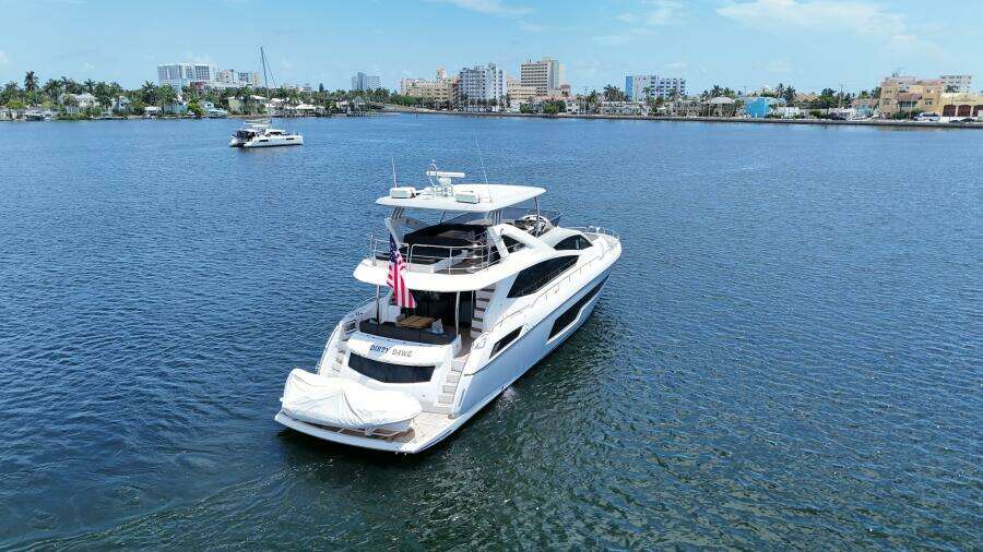 2017 Sunseeker 75 Yacht