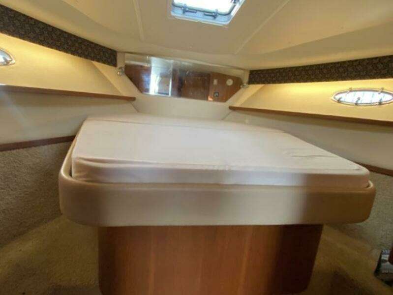 2000 Tiara Yachts 3500 Express