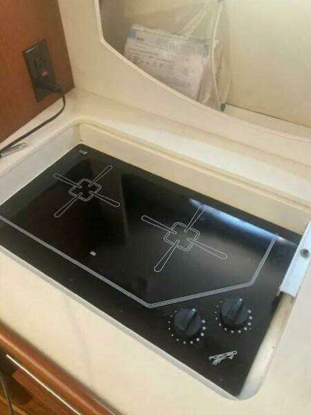 2000 Tiara Yachts 3500 Express