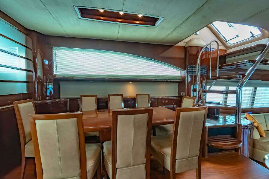 2006 Princess Yachts 