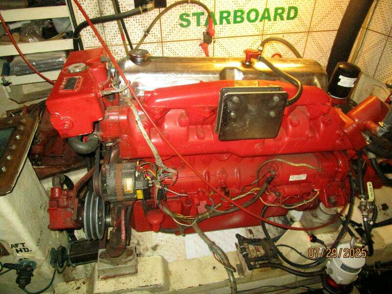 44' DeFever starboard main engine