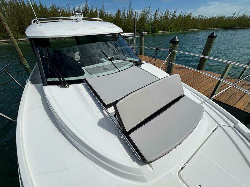 Jeanneau Knot Work'N - Bow