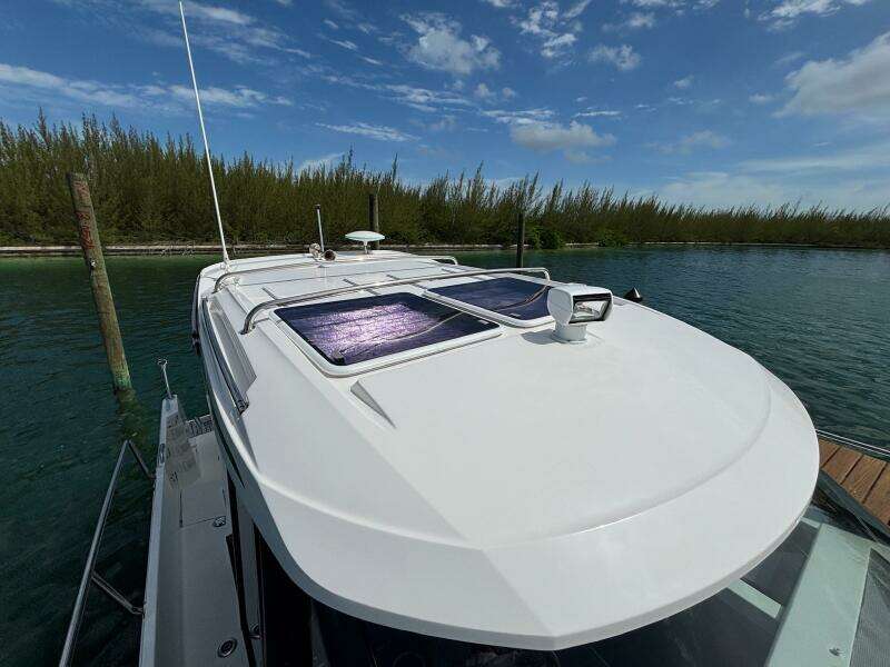 Jeanneau Knot Work'N - Windows