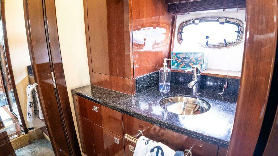 2009 Sea Ray 470 Sundancer