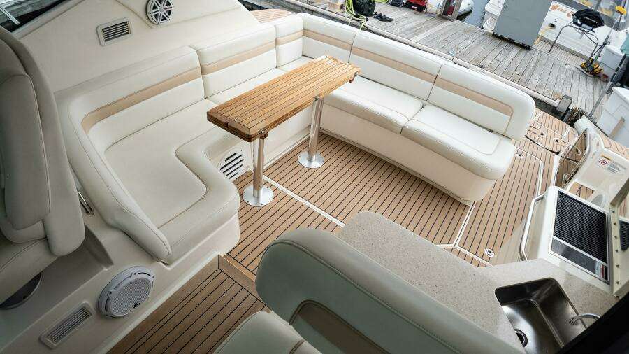 2009 Sea Ray 470 Sundancer