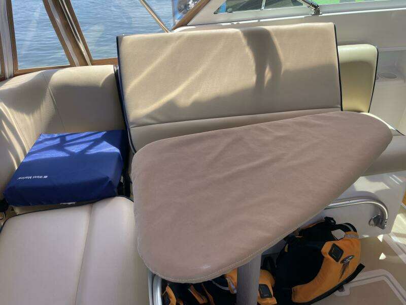 2004 Hunt Yachts Surfhunter