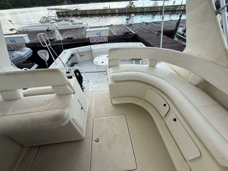 1991 Tiara Yachts 43 Open