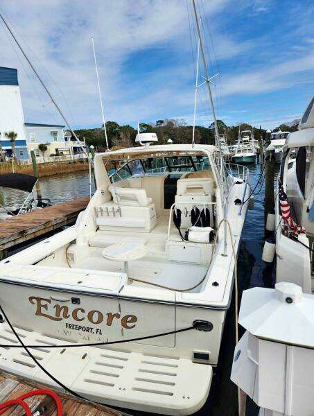 1991 Tiara Yachts 43 Open