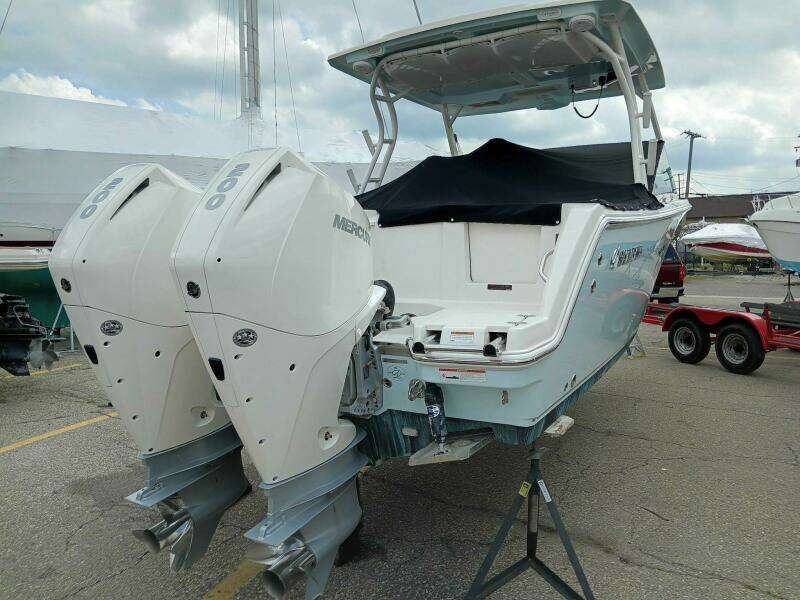 2022 Sailfish 276 Dual Console
