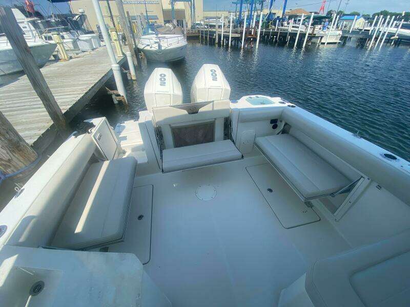 2022 Sailfish 276 Dual Console