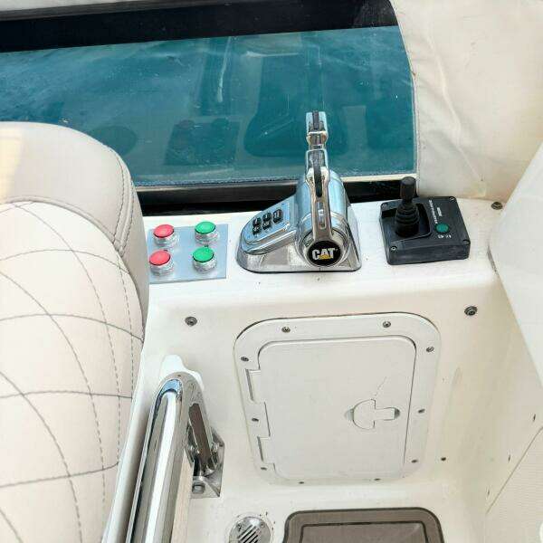 2005 Neptunus 62 Flybridge