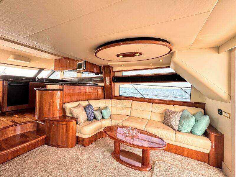 2005 Neptunus 62 Flybridge