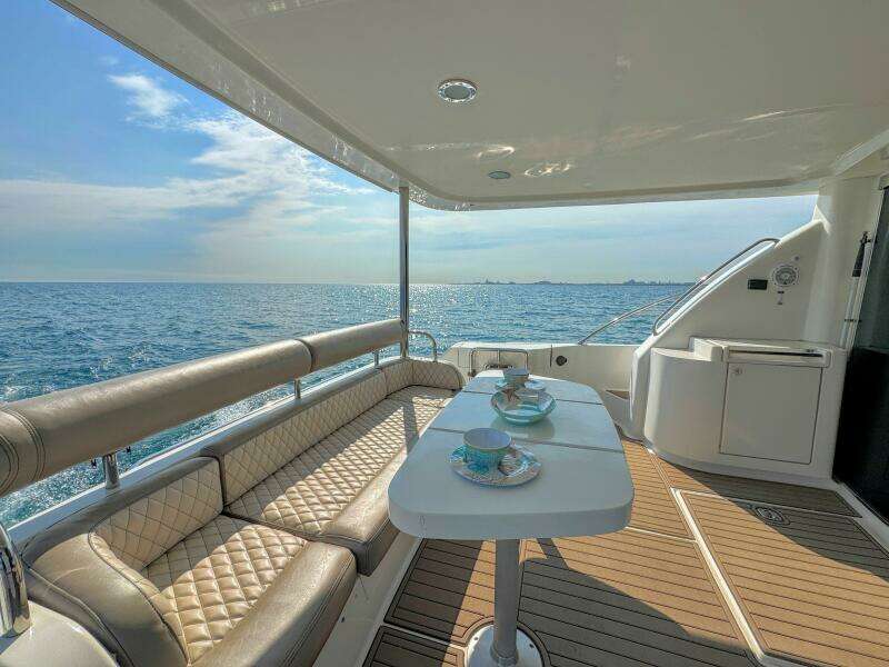 2005 Neptunus 62 Flybridge