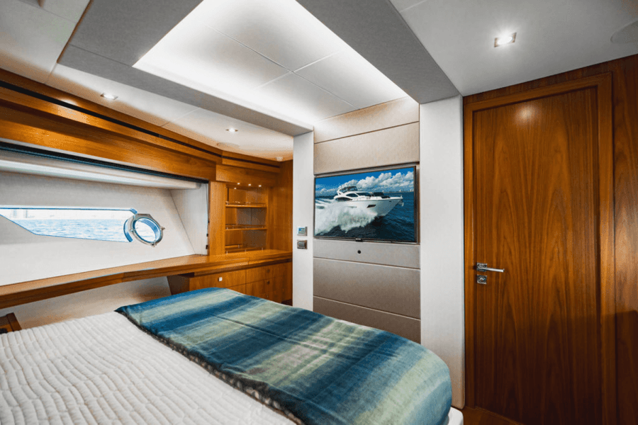 2019 Sunseeker 86