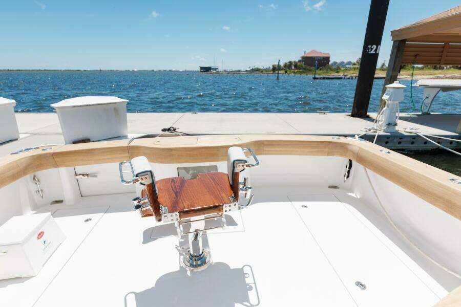 2018 Hatteras GT45X Flybridge