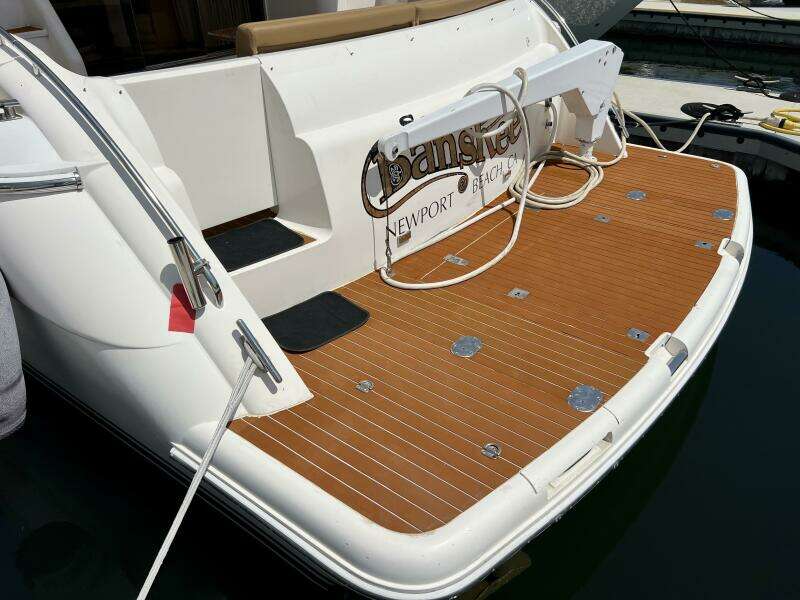 2000 Viking Princess 52 Flybridge