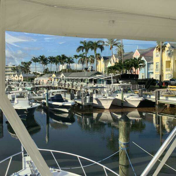 2006 Cabo 35 Flybridge Sportfish