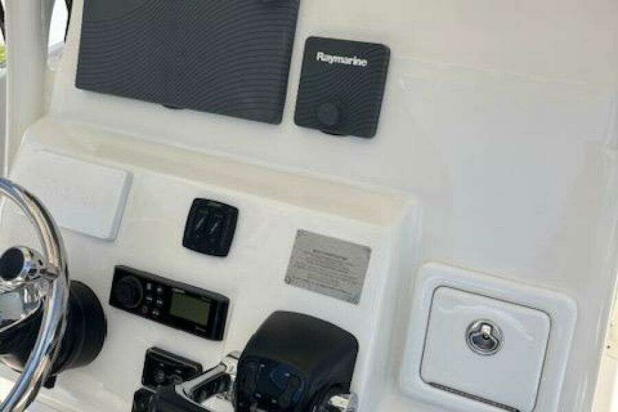 2018 Century 2600 Center Console dashboard with Raymarine electronics.