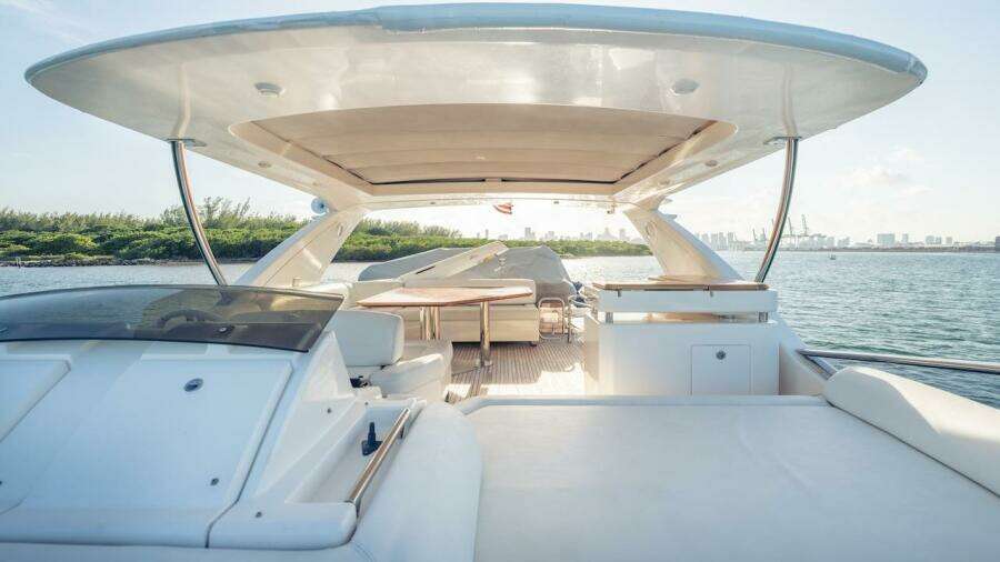 2012 Azimut Evolution
