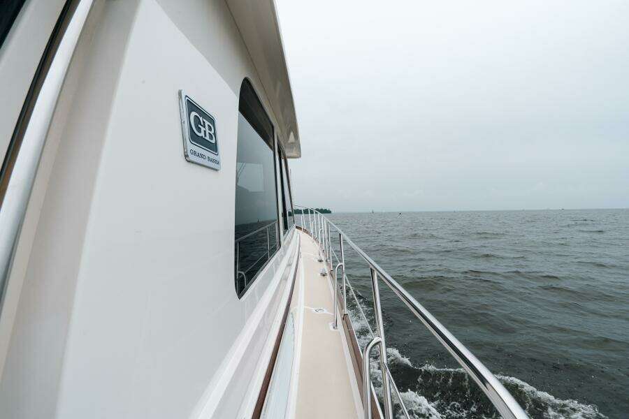 2011 Grand Banks Eastbay 46 SX