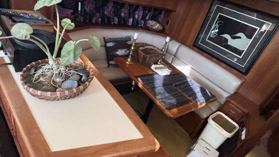 1988 Viking Motor Yacht