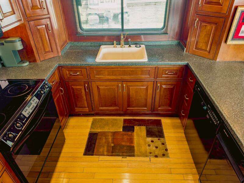 2002 Trawler Custom Aluminum