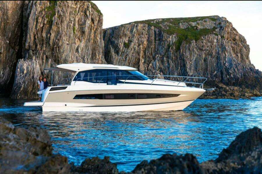 2019 Jeanneau NC33