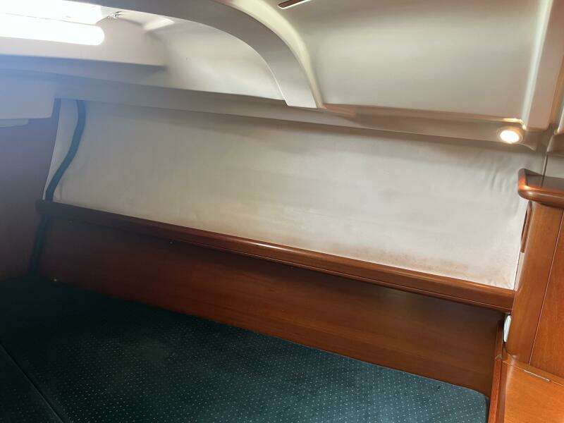 2001 Beneteau Oceanis 381