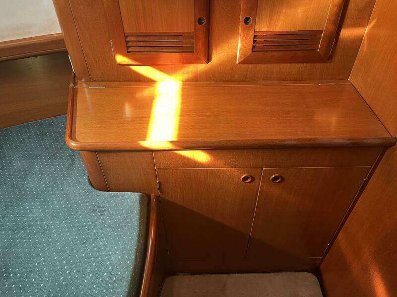 2001 Beneteau Oceanis 381