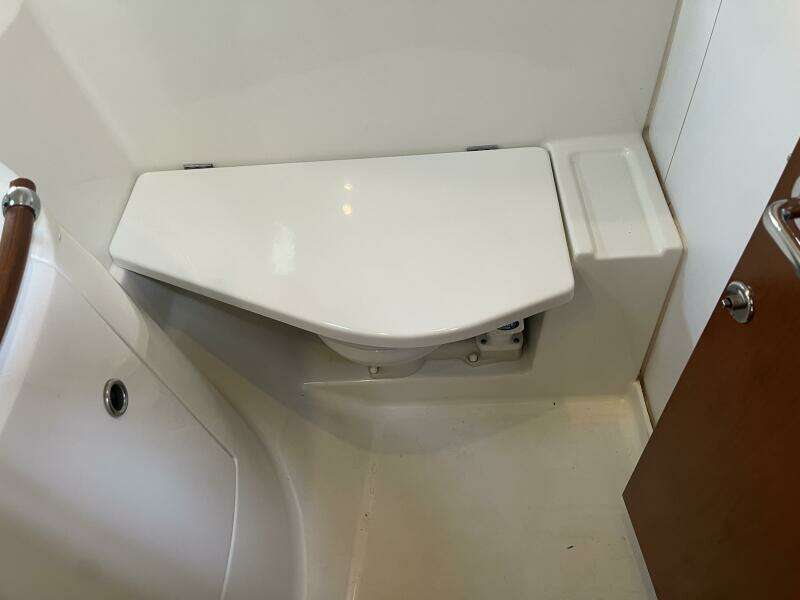 2001 Beneteau Oceanis 381