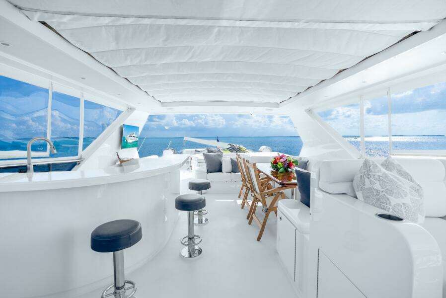 2010 Hargrave Raised Pilothouse