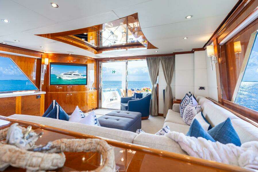 2010 Hargrave Raised Pilothouse