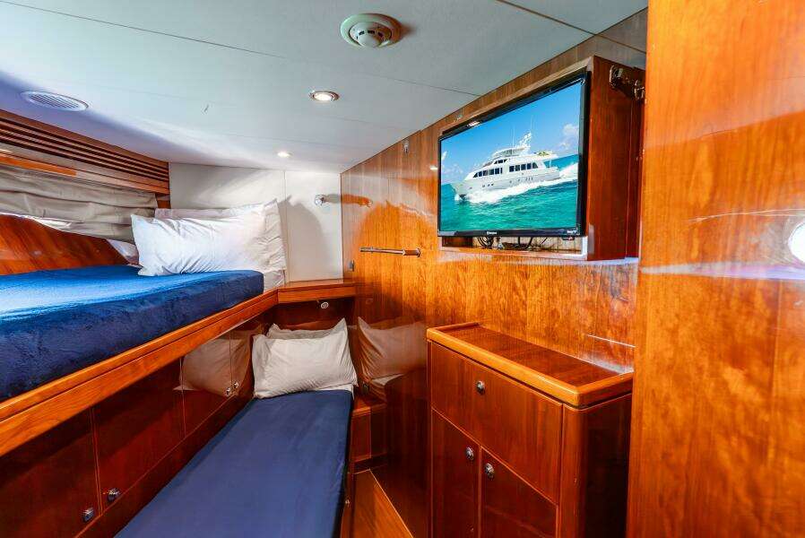 2010 Hargrave Raised Pilothouse