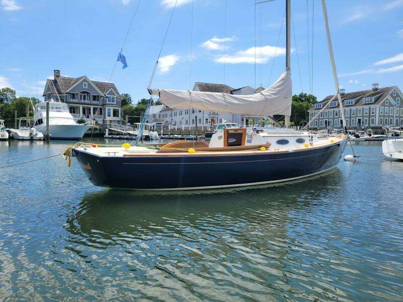 2004 Alerion 28 Express