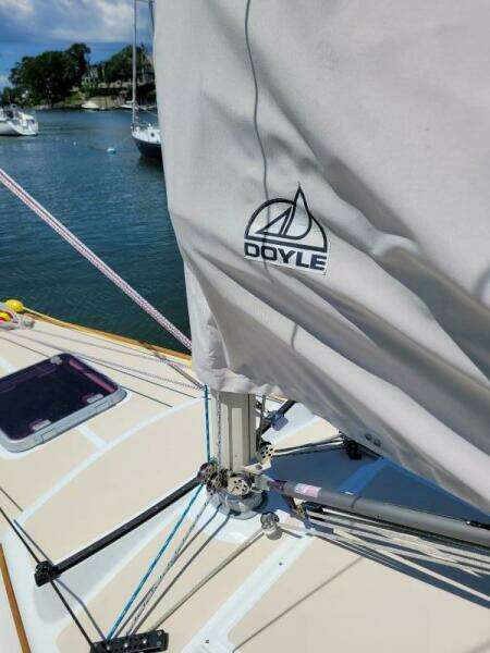 2004 Alerion 28 Express