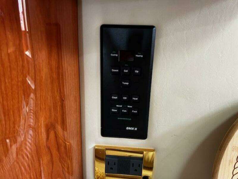 410 salon climate controls