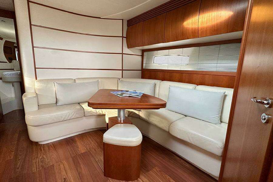2007 Pershing 50