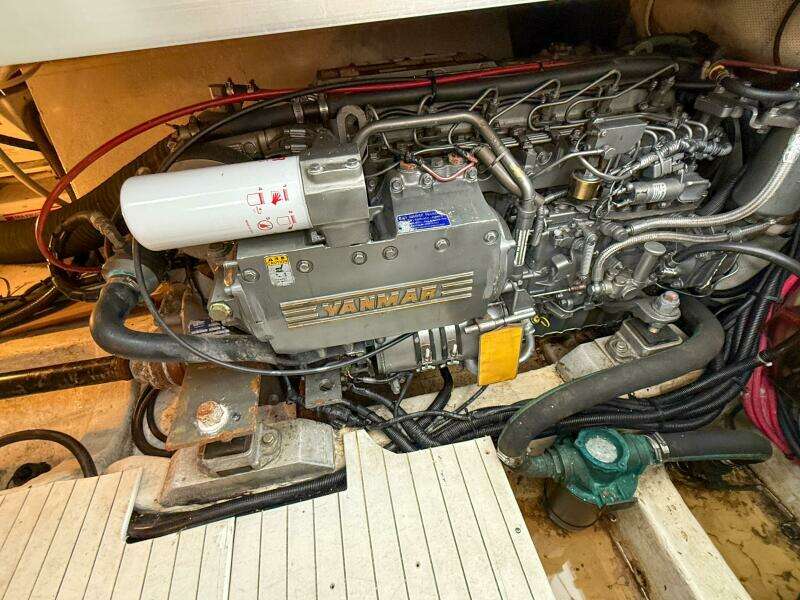 2002 Legacy 34 Express Twin Jet