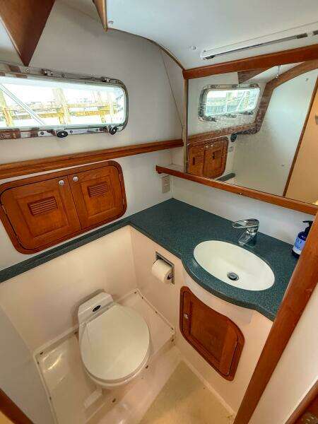 2002 Legacy 34 Express Twin Jet