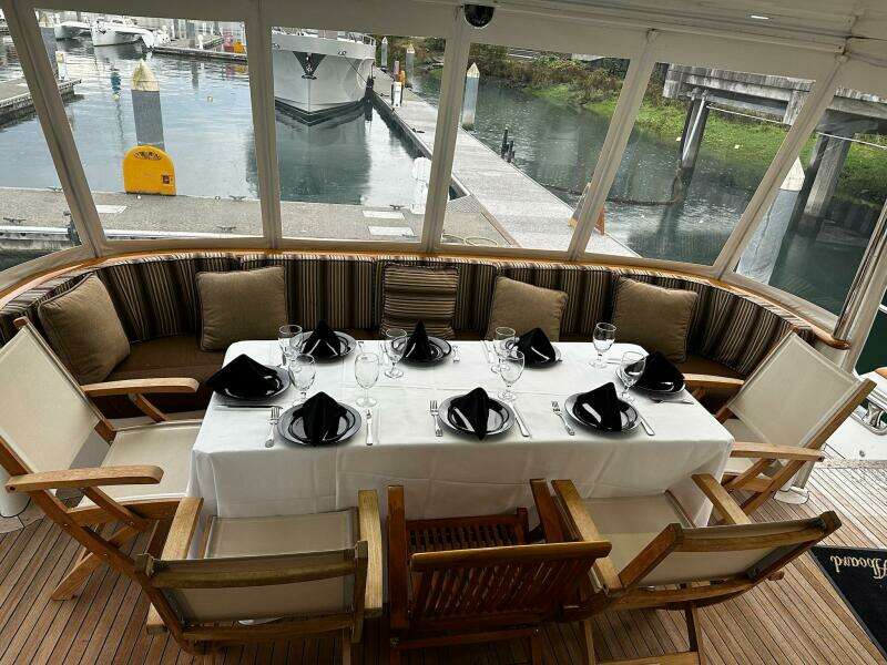 2001 Rayburn Custom Yachts Flush Deck